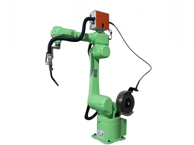 自动焊接机器人竟然在船舶制造行业中也有涉猎