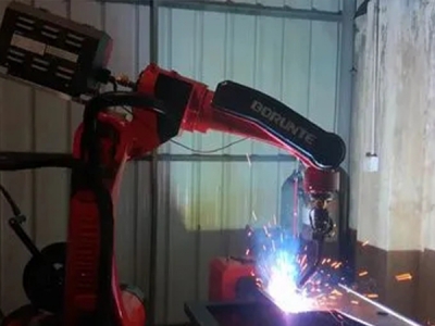 焊接机器人的焊接质量和稳定性