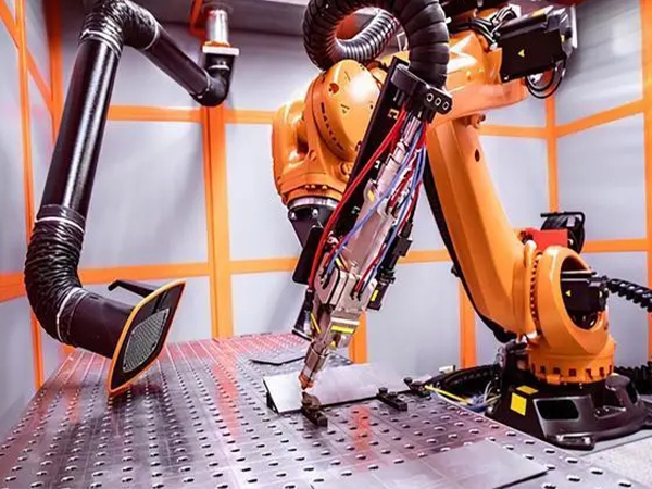 焊接机器人的生产效率和产品质量